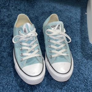 Women's Chuck Taylor All Star Madison Low Top Sneaker